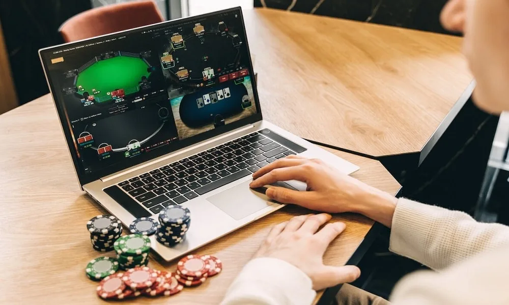 Strategien zum Spielen von Poker-Freerolls 